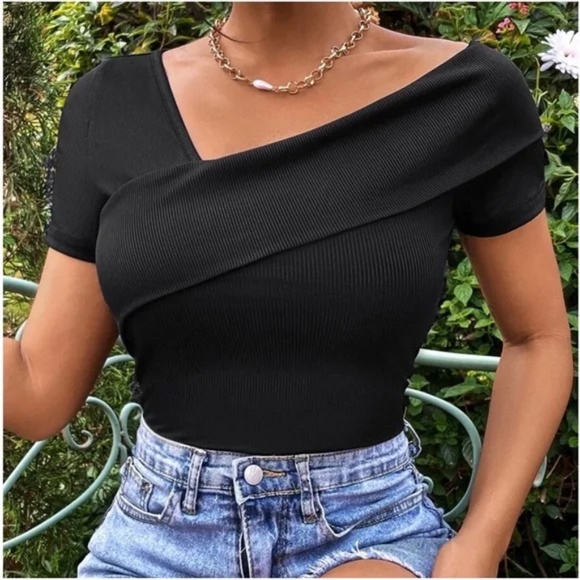 #10 White Ribbed Fitted Minimalist Bodysuit - Picture 3 of 8